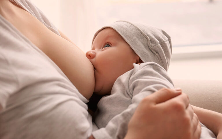 Consejos sobre lactancia, la mayor fuente de nutrientes para tu bebé