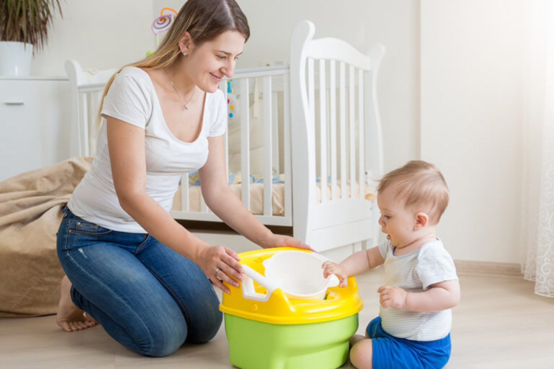Pasos para que tu bebé pueda dejar el pañal